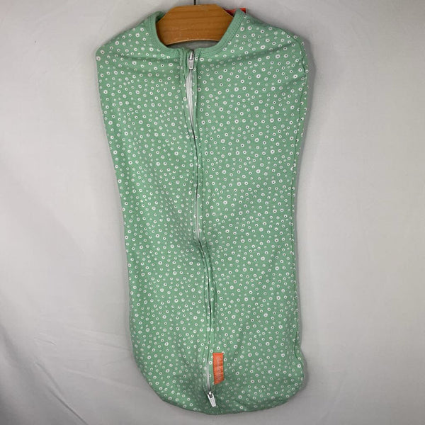 Size L: SwaddleMe Green/White Flowers Swaddle