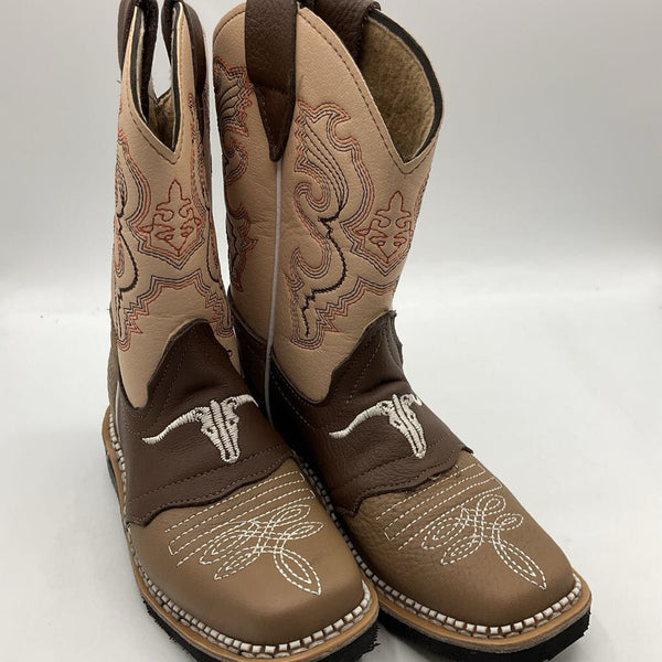 Size 13: Brown/White Cowboy Boots