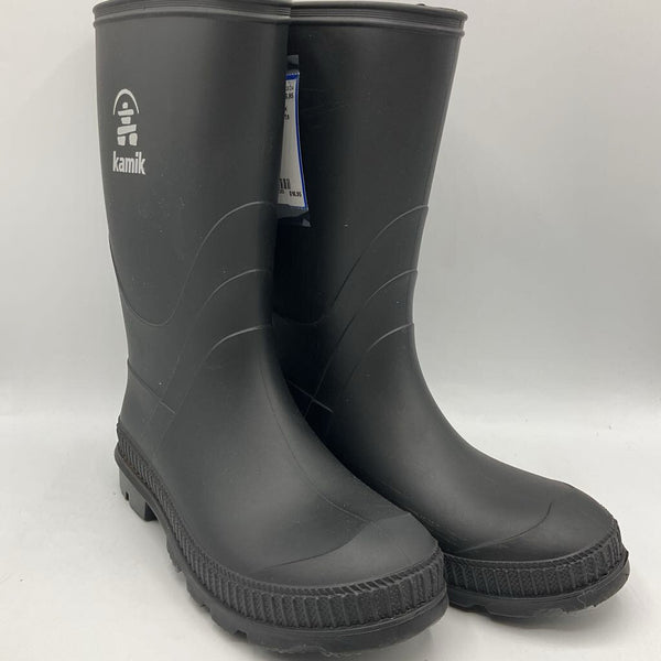 Size 2Y: Kamik Black Rainboots
