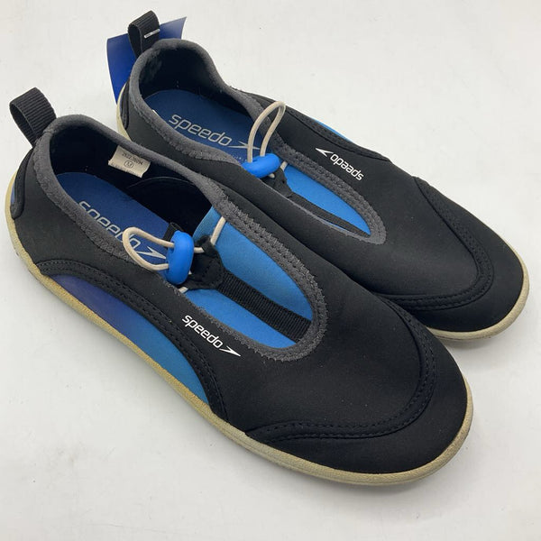 Size 2Y: Speedo Blue/Black Toggle Water Shoes