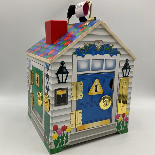 Melissa & Doug Take-Along Wooden Doorbell Dollhouse