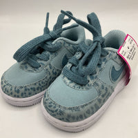 Size 4: Nike Blue Print Lace-Up Sneakers