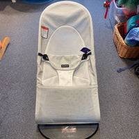 Baby Bjorn Grey Mesh Bouncer Bliss