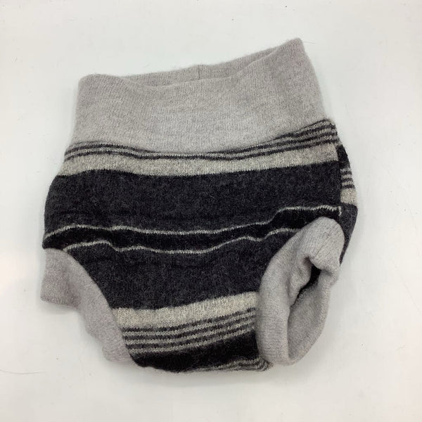 Size NB (S): Grey Striped Wool Diaper Cover