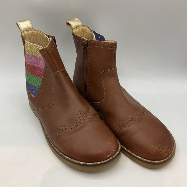 Size 6Y: Boden Brown/Rainbow Sparkle Trim Boots