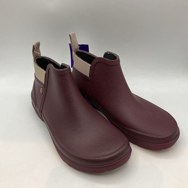 Size 6Y: Bogs Purple Chelsea Rain Boots NEW