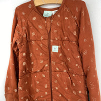 Size 12-24m: ErgoPouch Brown Foliage Sleep Suit
