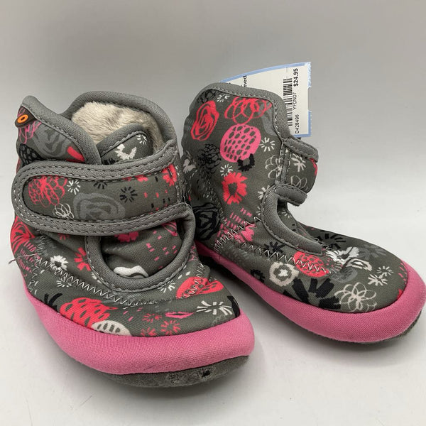 Size 8: Bogs Grey/White/Pink Flowers Fleece Lined Rain Booties