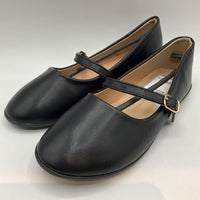 Size 2Y: Nora Utopia Black Adjustable Strap Shoes