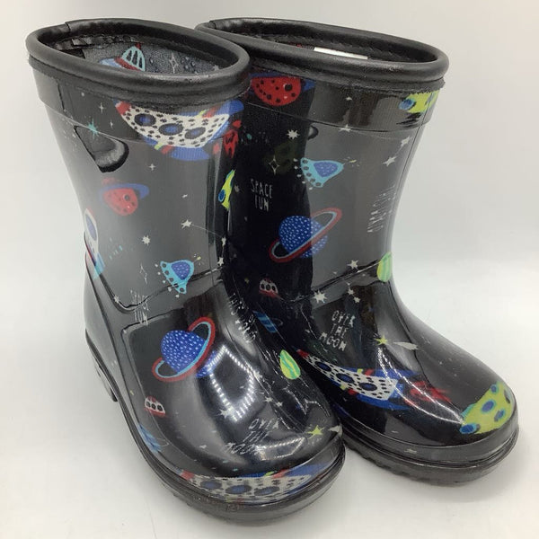 Size 5: Stride Rite Black/Colorful Space Print Rain Boots