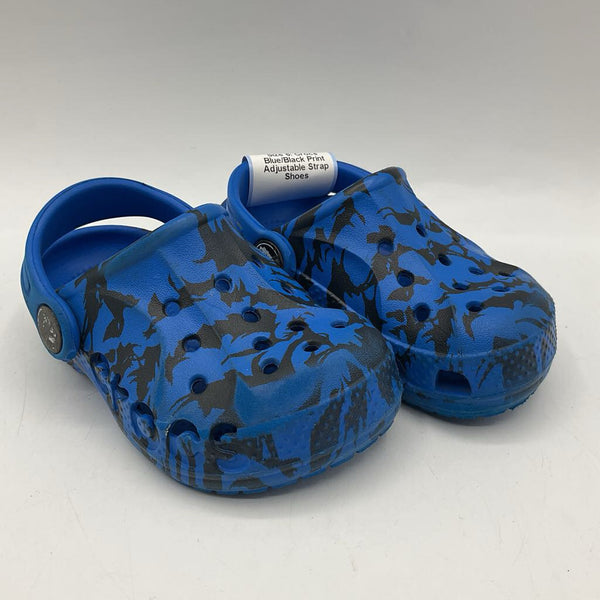 Size 6: Crocs Blue/Black Print Adjustable Strap Shoes