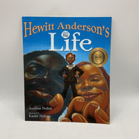 Hewitt Anderson's Great Big Life (paperback)