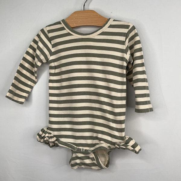 Size 6-12m: Kate Quinn Grey/Creme Striped Ruffle Trim Long Sleeve Onesie