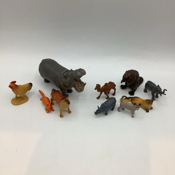 Bg of Assorted Animal Figurines