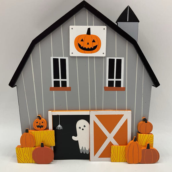 Hyde and Eek Decorative Haunted Barn