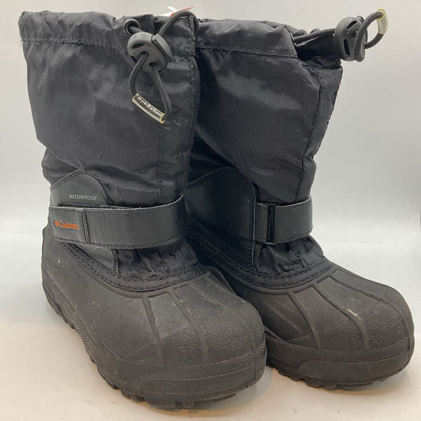 Size 13: Columbia Black Velcro/Toggle Snow Boots