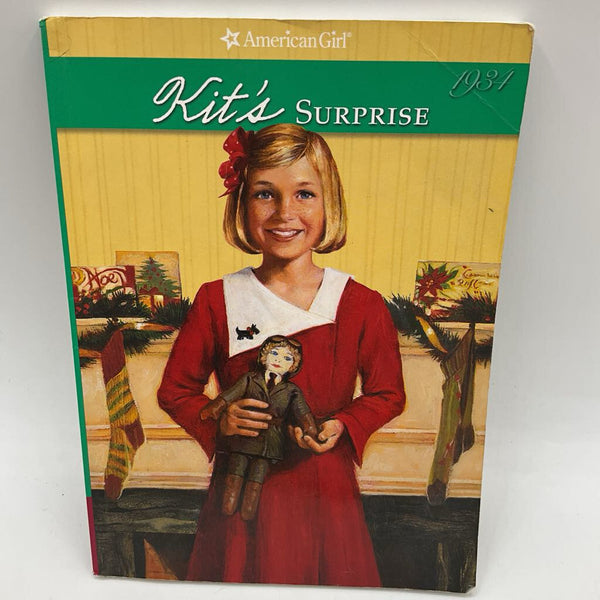 American Girl: Kit's Surprise (paperback)