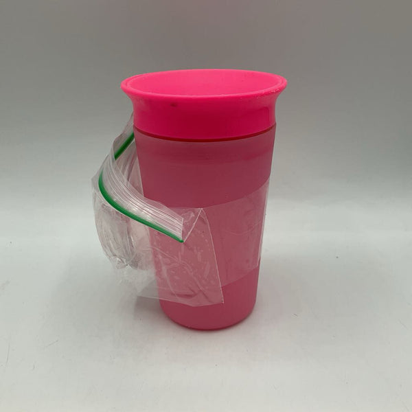 Munchkins Pink Miracle 360 Non-Leak Sippy Cup w/ Extra Lid