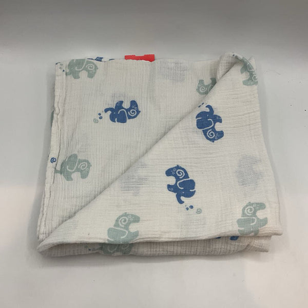 Aden + Anais White/Blue Elephants Muslin Swaddle Blanket