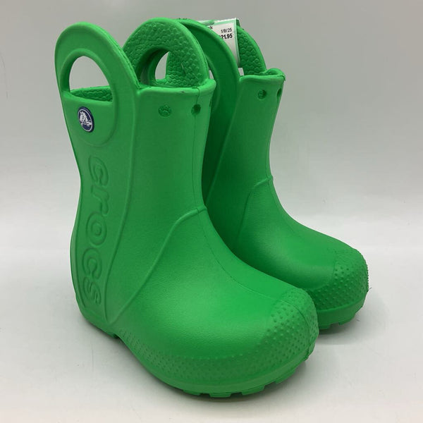 Size 6: Crocs Green Rain Boots