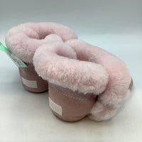 Size 4-5: UGG Pink Sheepskin Lined Soft Sole Booties