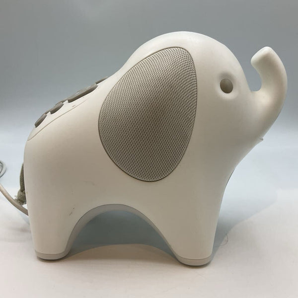 Skip-Hop Moonlight & Melodies Nightlight Soother Elephant