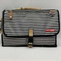 Skidaddle by Skip Hop Black/White Striped Wet/Dry Bag