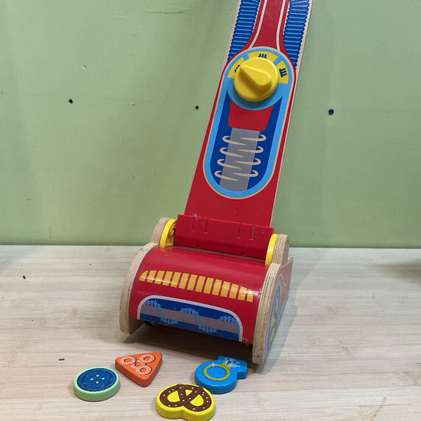 Melissa & Doug Vacuum Cleaner Play Set