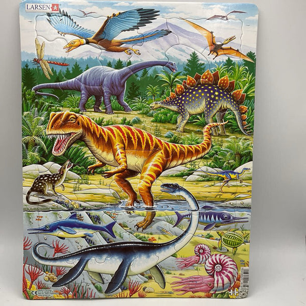 Larsen 35pc Jurassic Dinos Jigsaw