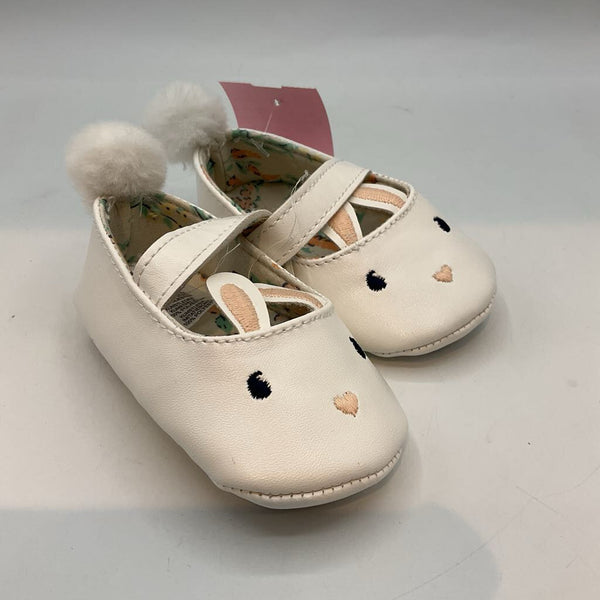 Size 6-12m: White Bunny Velcro Strap Soft Sole Mary Janes