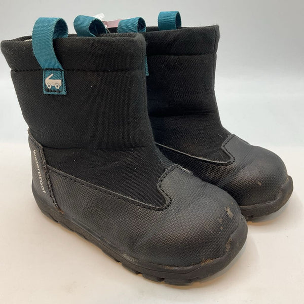 Size 6: See Kai Rain Black Pull-On Rain Boots REDUCED