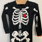 Size 3: Old Navy Black/White Skeleton Zip-Up Footy PJs