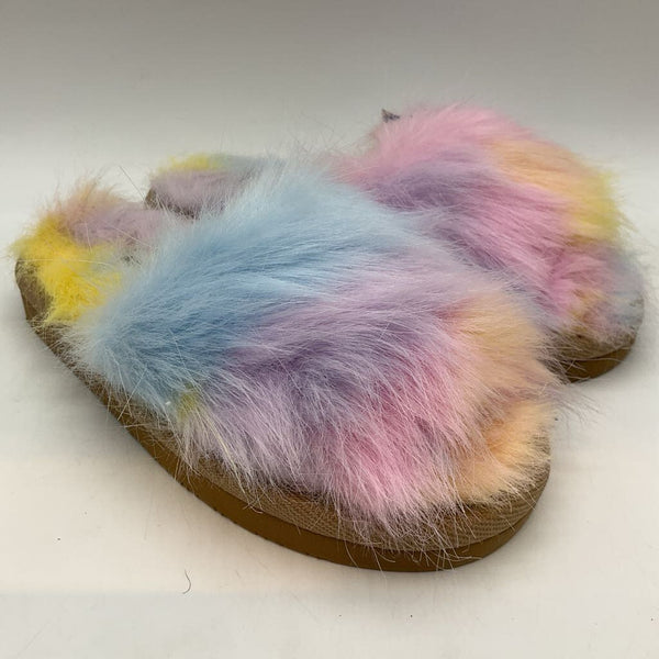 Size 12: Minnetonka Rainbow Fur Slide Sandals