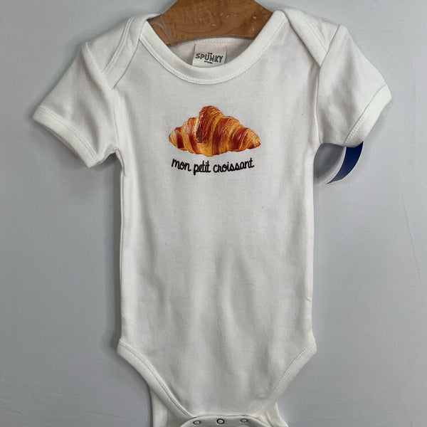 Size 6-12m: The Spunky Stork White/Brown Croissant NEW w/ Tags