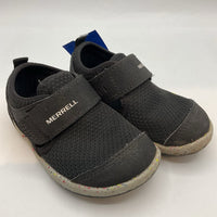 Size 6: Merrell Black Velcro Strap Water Sneakers