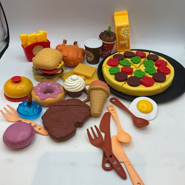 Bag Assorted Plastic Play Food/Utensils