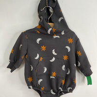 Size 0-3m: Old Navy Grey/Yellow Stars/Moon Hoodie Onesie