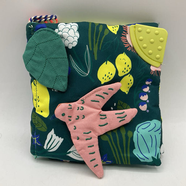 Manhattan Toy Songbird Soft Activity Pat Mat