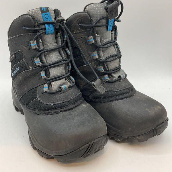 Size 1Y: Columbia Black/Blue Trim Toggle Snow Boots