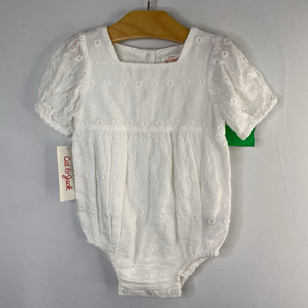 Size 12-18m: Cat & Jack White Floral Eyelet Puff Sleeve Romper NEW w/ Tags