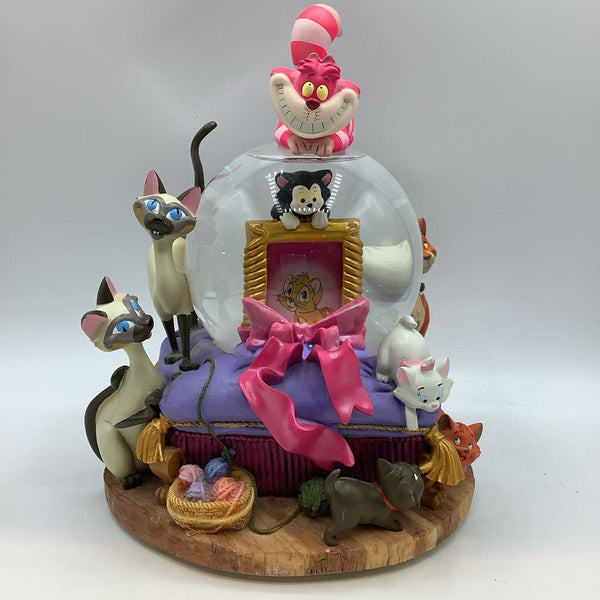 Vintage Disney Cats Collectible Snow Globe c. 1994