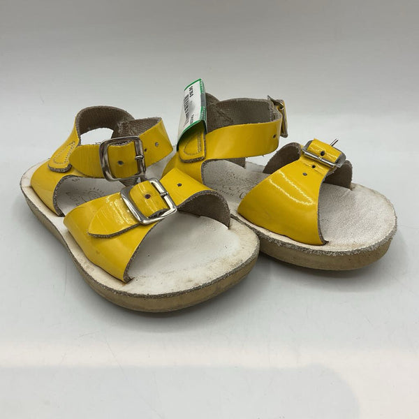 Size 4: Saltwater Yellow Adjustable Strap Sandals