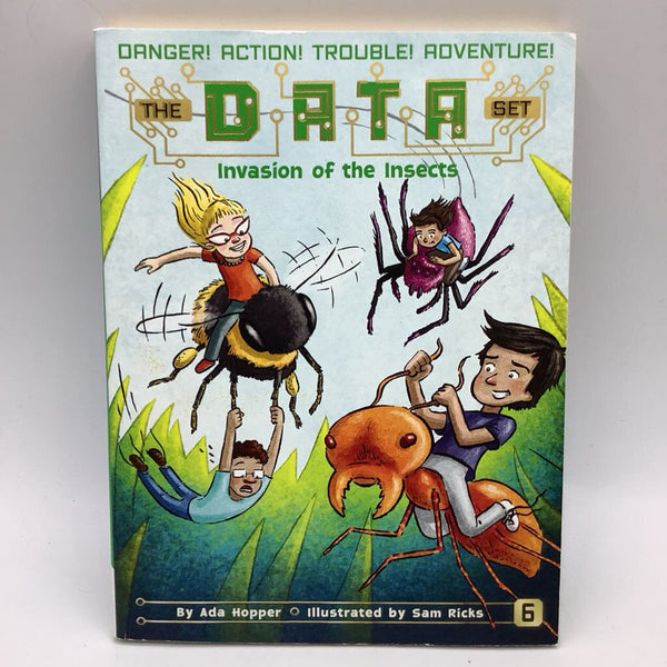 The D.A.T.A. Set: Invasion of the Insects (paperback)