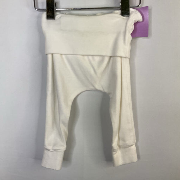 Size 0-3m: Giggle White Cozy Pants