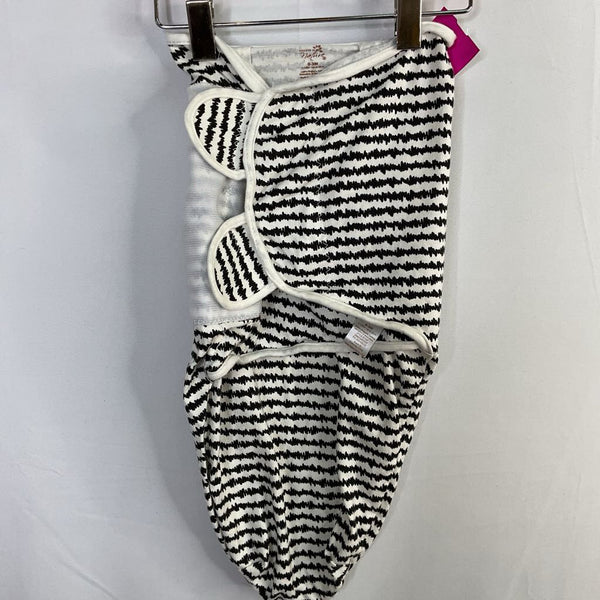 Size 0-3m: Touched by Nature Black/White Swaddle Wrap
