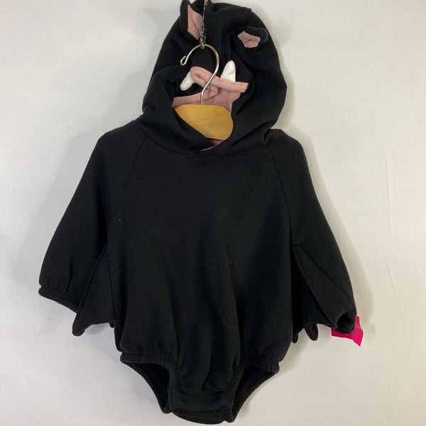 Size 3-6m: Old Navy Black Bat Hoodie Onesie