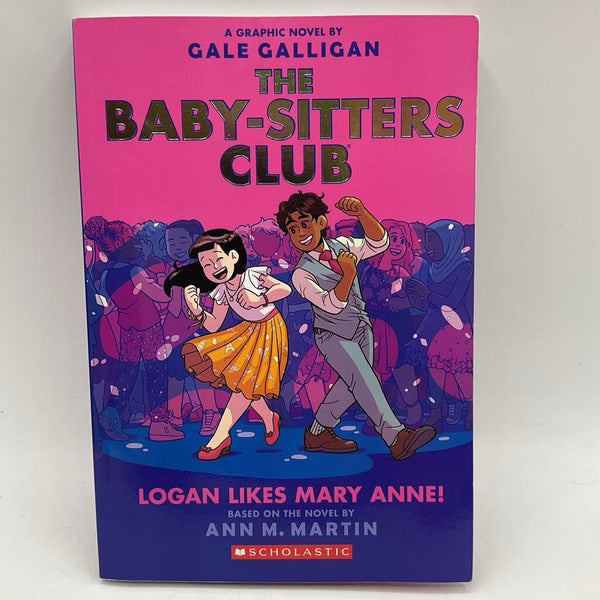 The Baby-Sitter's Club: Logan Likes Mary Anne (paperback)