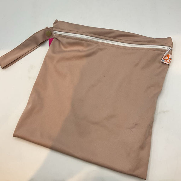 Lil Helper Beige Wet Bag