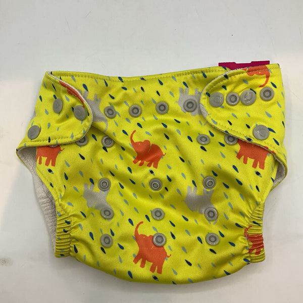 Size OS: Lil Helpers Yellow/Multi Elephants Snap Diaper Cover