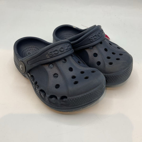 Size 7: Crocs Navy Clogs